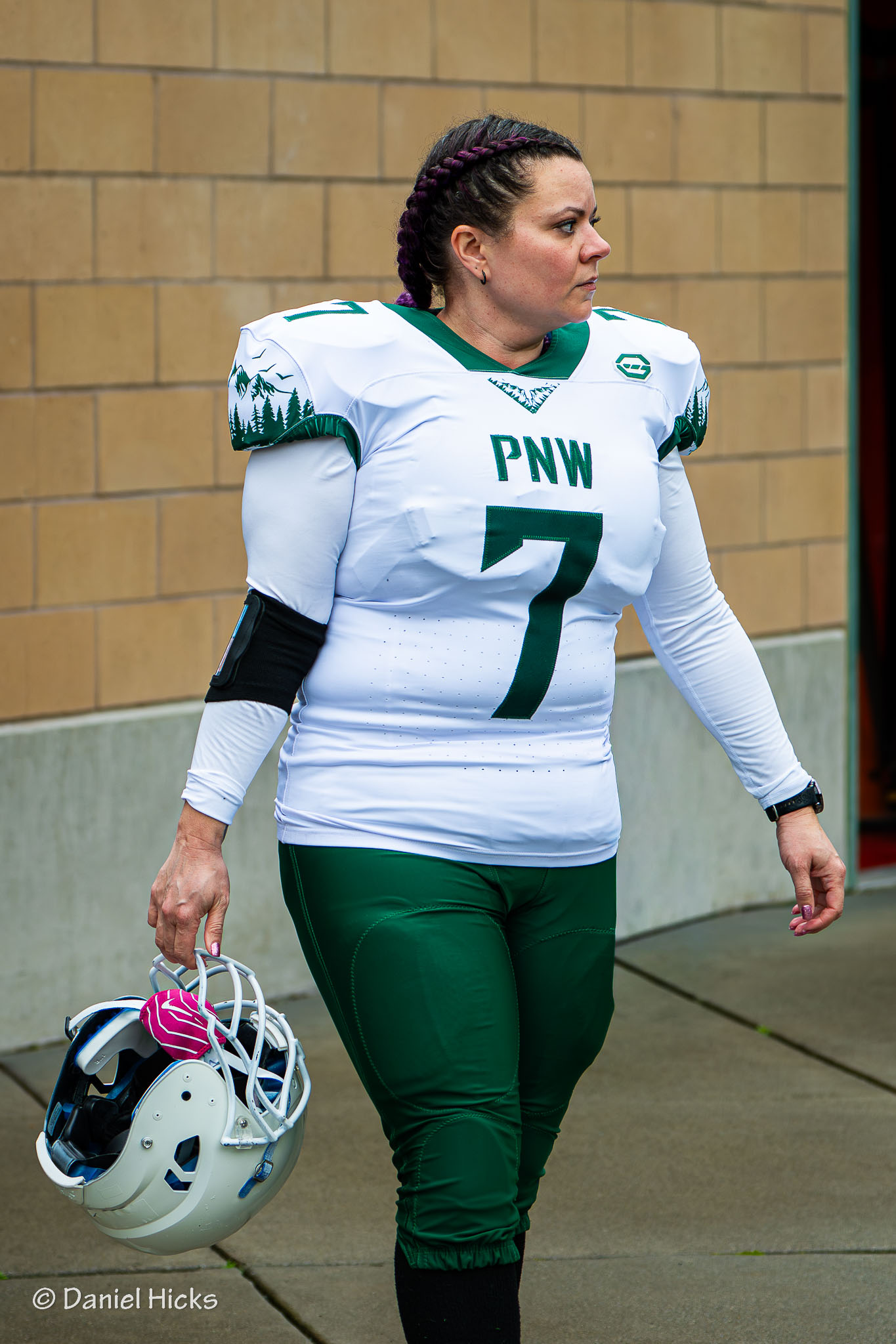 @pnwfootballteam